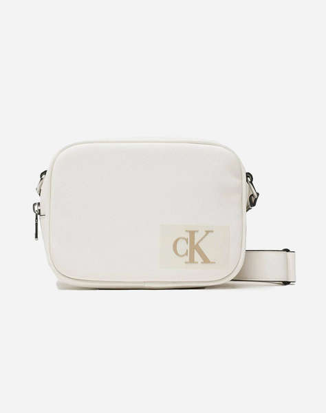 CALVIN KLEIN SCULPTED CAMERA KABELKA 18 TWILL ( Rozměry: 19.5 x 14 x 7.5 cm. )