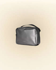 RAINS Box Bag W3 (Rozměry: 16 x 21 x 8.5 cm)
