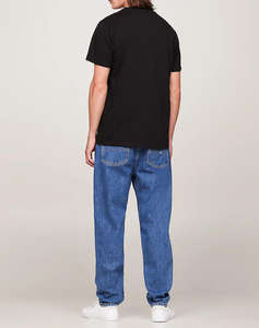 TOMMY JEANS TJM ESSENTIAL FLAG TEE EXT