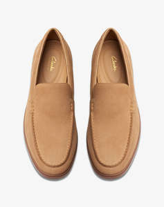CLARKS Torford Easy Light Tan Suede